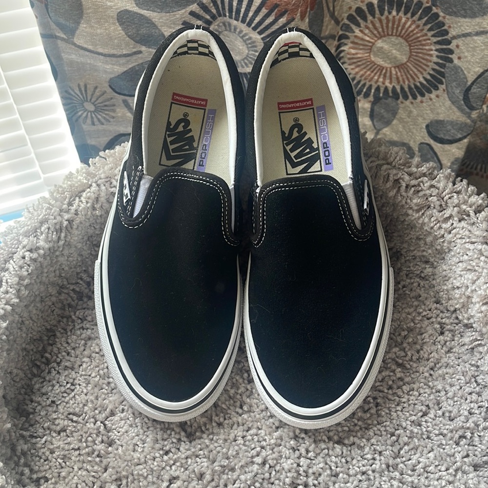 Black vans slip on popcush